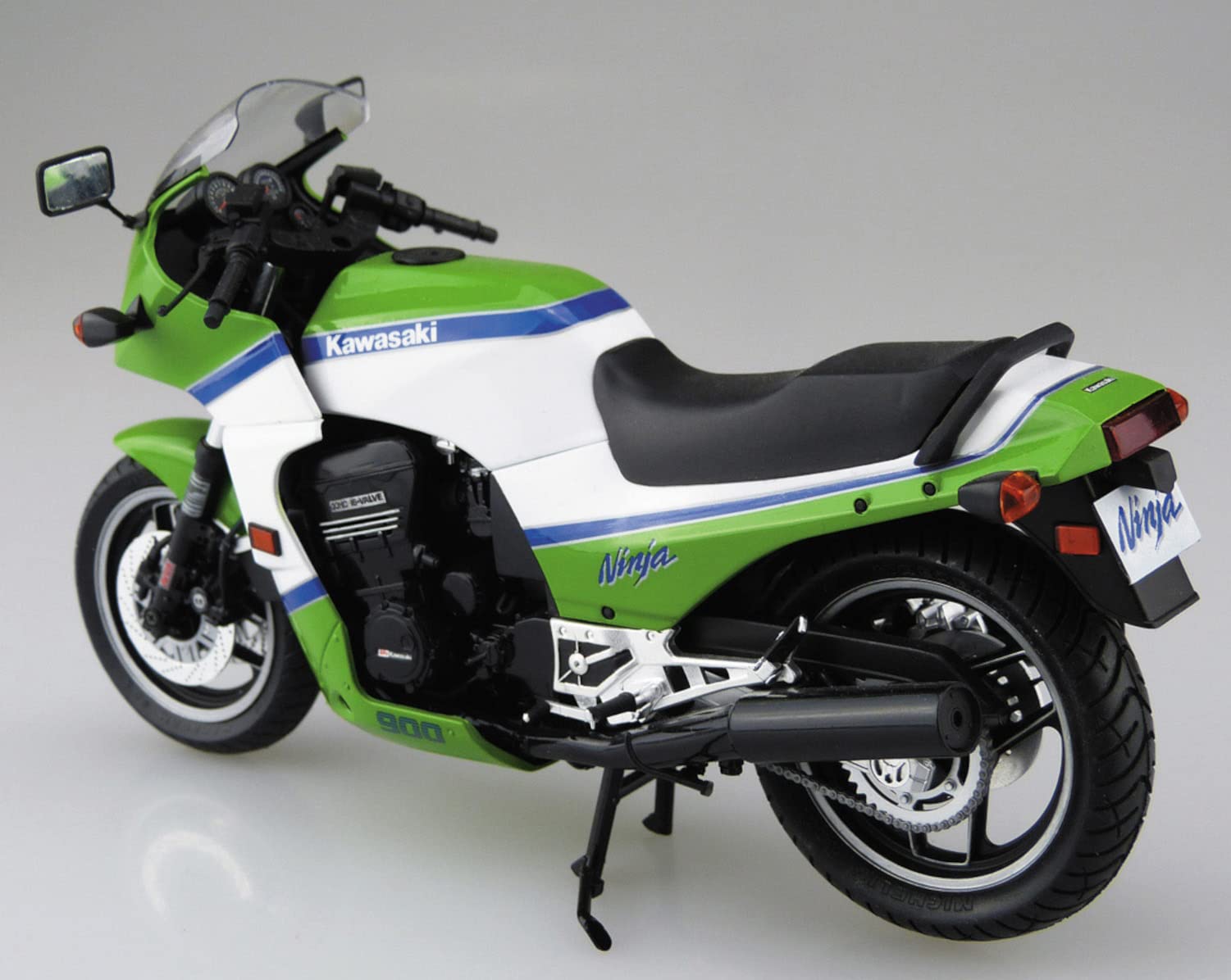 AOSHIMA Bike 1/12 Kawasaki Gpz900R Ninja '85 Plastic Model- Japan Figure Store - #1 Bring To You The Best Japanese Goods