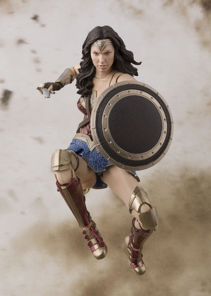 S.h.figuarts Dc Comics Justice Learge Wonder Woman Action Figure Bandai- Japan Figure Store - #1 Bring To You The Best Japanese Goods