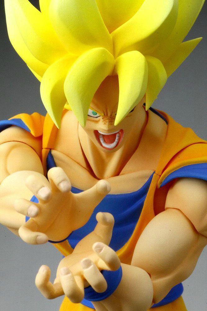S.h.figuarts Dragon Ball Z Super Saiyan Son Gokou Action Figure Bandai Japan- Japan Figure Store - #1 Bring To You The Best Japanese Goods