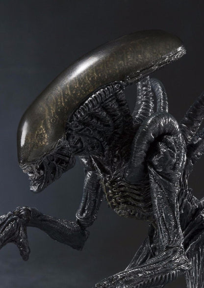 S.h.monsterarts Alien Warrior Action Figure Bandai Tamashii Nations- Japan Figure Store - #1 Bring To You The Best Japanese Goods