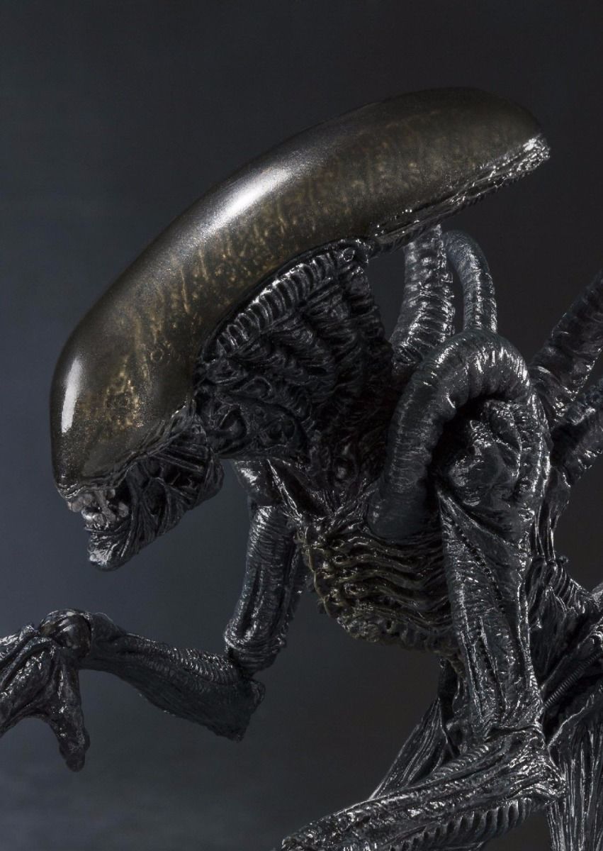 S.h.monsterarts Alien Warrior Action Figure Bandai Tamashii Nations- Japan Figure Store - #1 Bring To You The Best Japanese Goods