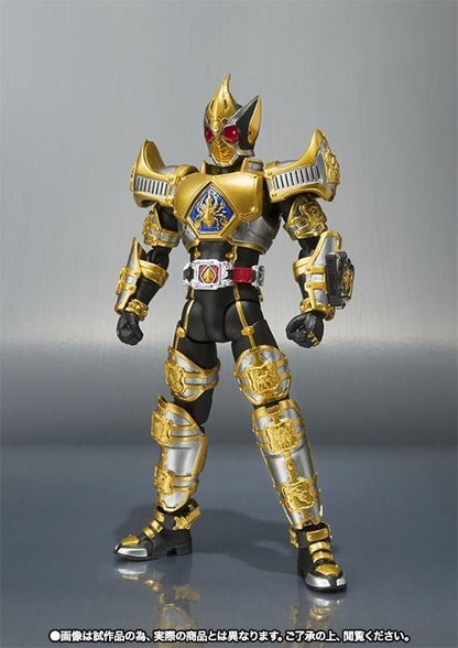 S.h.figuarts Masked Kamen Rider Blade King Form Action Figure Bandai- Japan Figure Store - #1 Bring To You The Best Japanese Goods