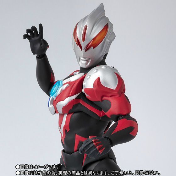 S.h.figuarts Ultraman Orb Thunder Breastar Action Figure Bandai- Japan Figure Store - #1 Bring To You The Best Japanese Goods