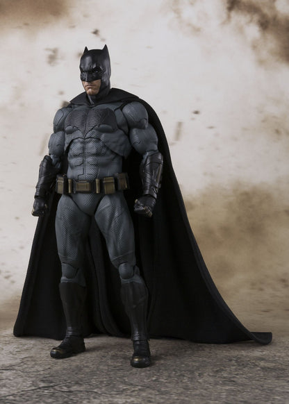 BANDAI 197829 S.H. Figuarts Batman Justice League Action Figure- Japan Figure Store - #1 Bring To You The Best Japanese Goods