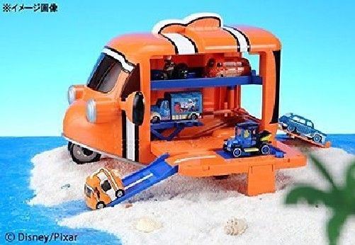 Takara Tomy Tomica Disney Motors Disney Pixer Finding Cubit Nemo Car F/s- Japan Figure Store - #1 Bring To You The Best Japanese Goods
