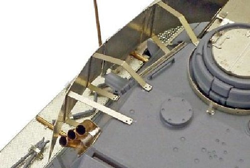 Tamiya 1/35 German Pz.kpfw.iii Ausf.n Model Kit- Japan Figure Store - #1 Bring To You The Best Japanese Goods