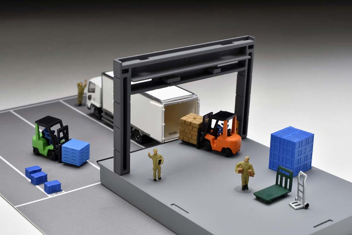 Tomytec Torakore Logistics Truck Set A Diorama Supplies- Japan Figure Store - #1 Bring To You The Best Japanese Goods