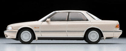 Tomytec Tomica Vintage Neo Toyota Mark II Grande G 90 Year Edition in Beige- Japan Figure Store - #1 Bring To You The Best Japanese Goods