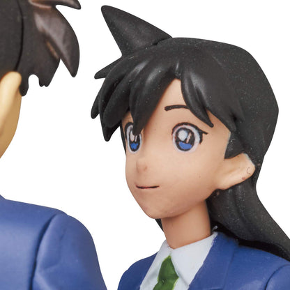 MEDICOM Udf Detective Conan Series 4 Shinichi & Ran Figure- Japan Figure Store - #1 Bring To You The Best Japanese Goods