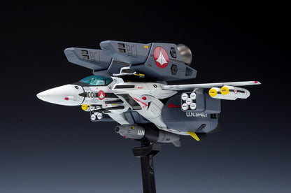 Wave Super Dimension Fortress Macross Vf-1S Super Valkyrie Fighter Roy Focker Specifications 1/100 Scale Plastic Model Mc062- Japan Figure Store - #1 Bring To You The Best Japanese Goods